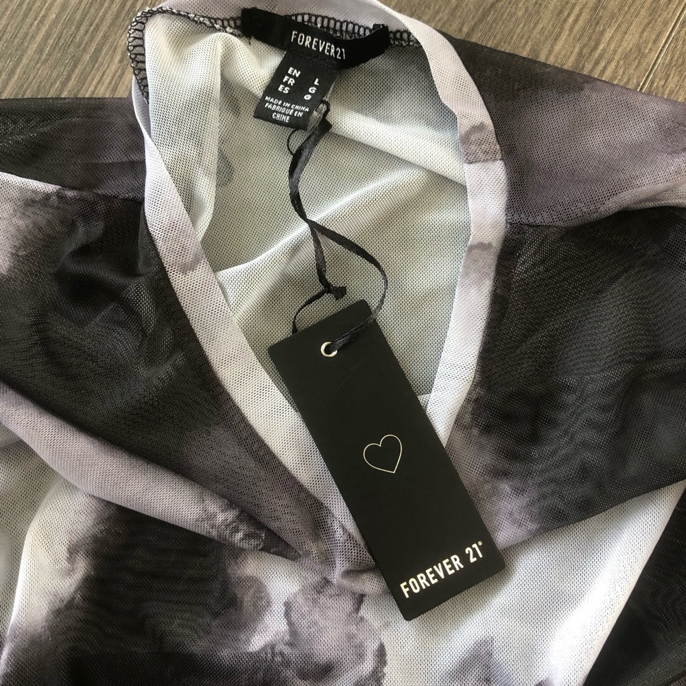 BNWT Forever 21 Mesh Shirts | Size L - Picture 4 of 7